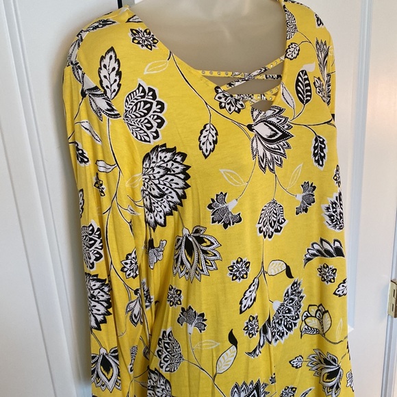 Ruby Rd Yellow Tunic - Picture 5 of 11